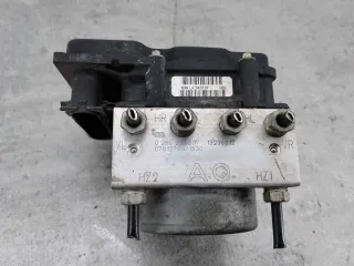 13236012 0265231537 0265800422 Блок ABS Opel Corsa D Арт e12714621, вид 1