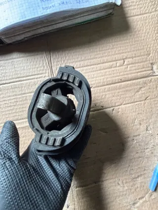  Подушка крепления КПП BMW 7 F01/F02 Арт e12710909, вид 3