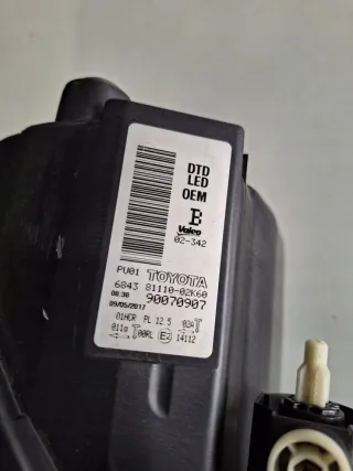 81110-02K60 Фара правая Toyota Auris 2 Арт e12709979, вид 4