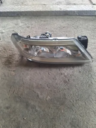 8200002847 Фара правая Renault Laguna 2 Арт e12709634, вид 1