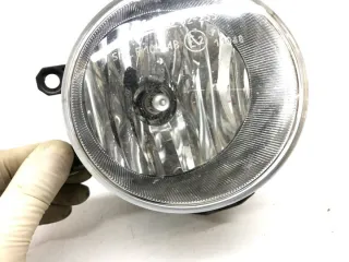81210-02110 Фара противотуманная правая Toyota Yaris 3 Арт e12704478, вид 3