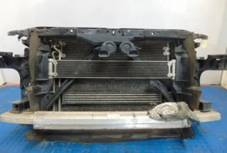  Передняя панель крепления облицовки (телевизор) Audi Q7 4L Арт e12703544, вид 2