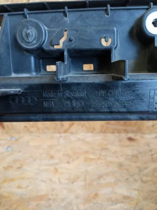 83A805594H Передняя панель крепления облицовки (телевизор) Audi Q3 1 Арт e12703497, вид 8