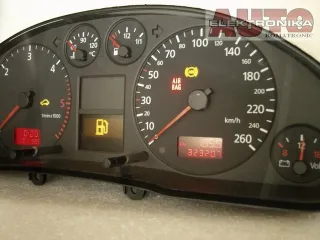 4B0920900F Щиток приборов (приборная панель) Audi A6 C5 (S6,RS6) Арт e12701735, вид 3