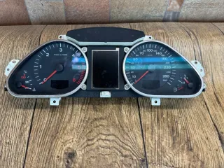 4F0920931F Щиток приборов (приборная панель) Audi A6 C6 (S6,RS6) Арт e12701709, вид 3