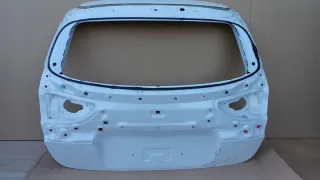  Крышка багажника (дверь 3-5) Kia Ceed 3 Арт e12700659, вид 1