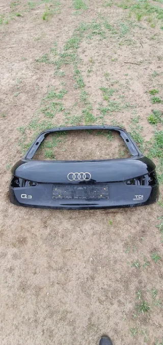  Крышка багажника (дверь 3-5) Audi Q3 1 Арт e12699233, вид 1