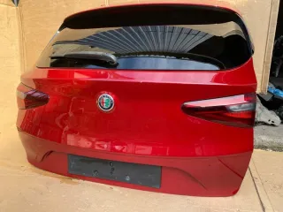  Крышка багажника (дверь 3-5) Alfa Romeo Stelvio Арт e12698580, вид 1