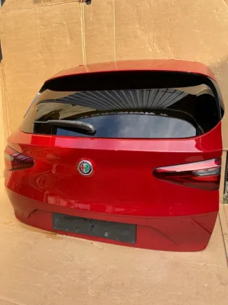  Крышка багажника (дверь 3-5) Alfa Romeo Stelvio Арт e12698580, вид 2
