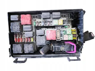 13246926 Блок предохранителей Opel Corsa D Арт e12696996, вид 1