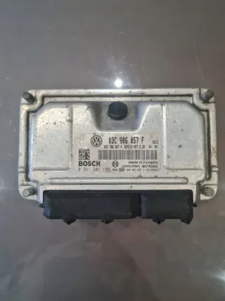 03C906057F Блок управления двигателем Skoda Fabia 2 Арт e12693986, вид 2