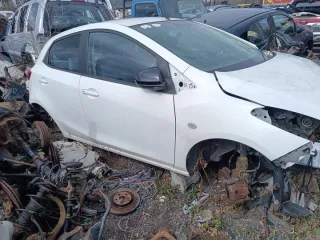 2007-14 Дверь передняя правая Mazda 2 DE Арт e12693263, вид 2
