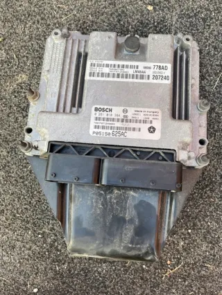P05150625AC Блок управления двигателем Jeep Grand Cherokee IV (WK2) Арт e12692850, вид 1