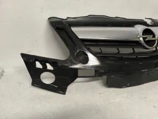 2006-2011 13179940 GM13179940 Решетка радиатора Opel Corsa D Арт e12692176, вид 3