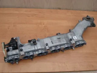 9885850 Коллектор впускной BMW 5 G30/G31 Арт e12665511, вид 1