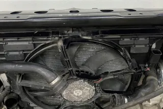 720645304 Радиатор (основной) BMW 7 F01/F02 Арт e12592813, вид 9