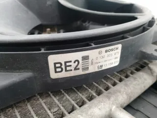 0130303975 13158655 52407504 Радиатор (основной) Opel Astra H Арт e12456347, вид 3