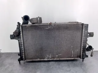 0130303975 13158655 52407504 Радиатор (основной) Opel Astra H Арт e12456347, вид 6