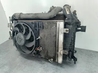 0130303975 13158655 52407504 Радиатор (основной) Opel Astra H Арт e12456347, вид 8