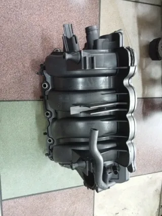 03C129711E Коллектор впускной Volkswagen Golf 5 Арт e12217691, вид 1