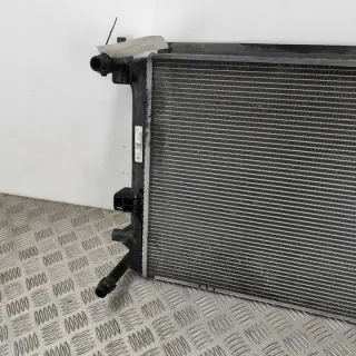 5Q0121251GB Радиатор (основной) Volkswagen Passat B8 Арт e12072585, вид 4