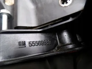 55569989 55569991 Коллектор впускной Opel Astra K Арт e11817332, вид 9