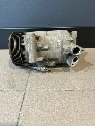 926000734R Компрессор кондиционера Renault Clio 4 Арт e11794686, вид 1