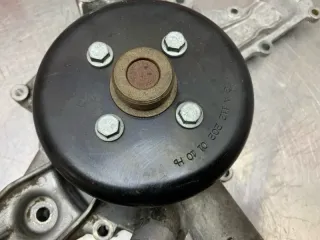 A1122001501, 1122001401, A1122010501 Помпа Mercedes E W211 Арт 64839, вид 4