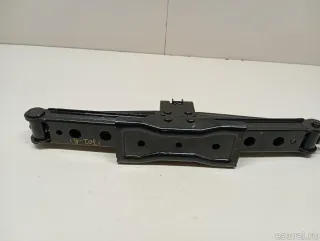 LR106233 Домкрат Land Rover Range Rover Velar Арт E23781706, вид 5