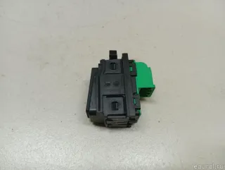 LR090930 Кнопка аварийной сигнализации Jaguar XF 260 Арт E23781814, вид 2