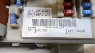 97RA000001 Блок предохранителей Ford Focus 2 Арт 9445448, вид 3