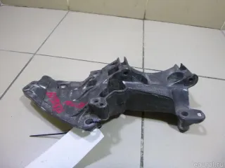 8200669495 Кронштейн генератора Nissan TIIDA C13 Арт E60180584