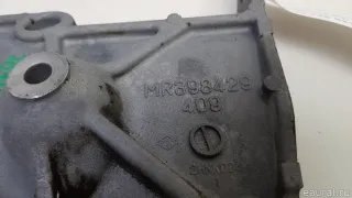 MR398429 Кронштейн кондиционера Mitsubishi Monter 4 Арт E70748521, вид 3