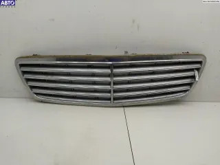 2038800183 Решетка радиатора Mercedes C W203 Арт 55070546, вид 1