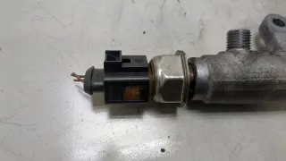 03L130089A Топливная рампа  Audi A4 B8 Арт 20445474, вид 4