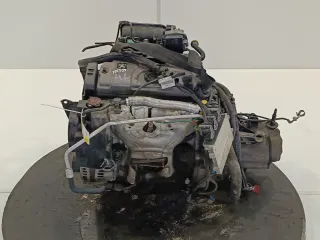 KFW Двигатель Peugeot 206 1 Арт 155799, вид 1