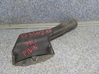 MR464111 Воздуховод Mitsubishi Pajero Pinin Арт E12356788