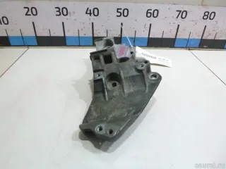 8200695957 Кронштейн генератора Renault Twingo 1 Арт E48409191, вид 3