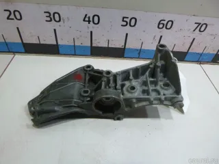 8200695957 Кронштейн генератора Renault Twingo 1 Арт E48409191, вид 8