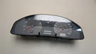 8D0919033C Щиток приборов (приборная панель) Audi A4 B5 Арт 20452410, вид 1
