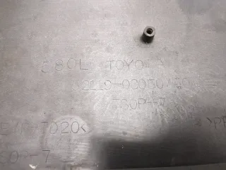 5212808020 Заглушка (решетка) в бампер передний Toyota Sienna 3 Арт 11371732, вид 2