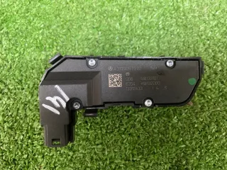 A2139057302 Кнопка подогрева сидений Mercedes C W205 Арт 2-93110, вид 2