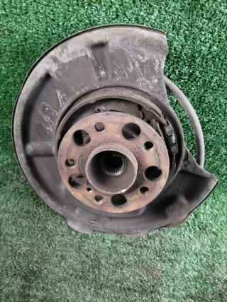 A2113508408 Кулак Mercedes CLS C219 Арт 2-106567, вид 2