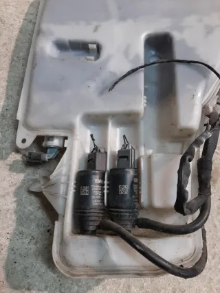 61677238667 Бачок омывателя BMW X1 E84 Арт 2-114329, вид 2