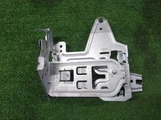 A2135400240 Кронштейн блока управления двигателем Mercedes CLS C257 Арт 2-477201, вид 2