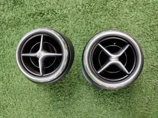 A1568300154 Дефлектор в торпедо Mercedes CLA c117 Арт 2-493570, вид 1