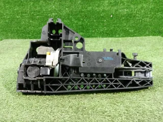 8T0837205A Ручка наружная Audi A4 B8 Арт 2-554384, вид 6