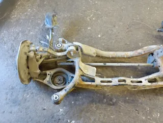 3C0505235R Балка подвески задняя Volkswagen Passat B6 Арт 2-854213, вид 2