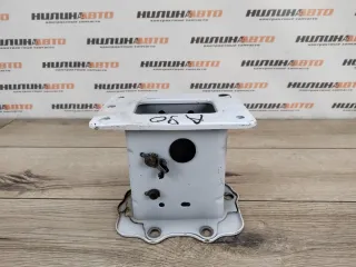 647101H010 Кронштейн усилителя бампера переднего (домик) Kia Ceed 1 Арт 2-902824, вид 2