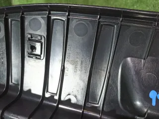 51477049045 Накладка на замок багажника BMW X3 E83 Арт 2-968132, вид 6